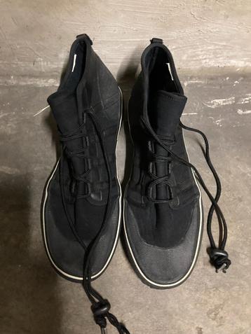 Duikschoenen M45 beschikbaar voor biedingen