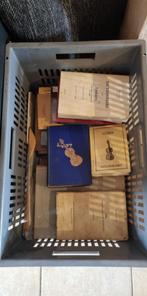 Boeken over violen, Muziek en Instrumenten, Strijkinstrumenten | Violen en Altviolen, Ophalen, Gebruikt