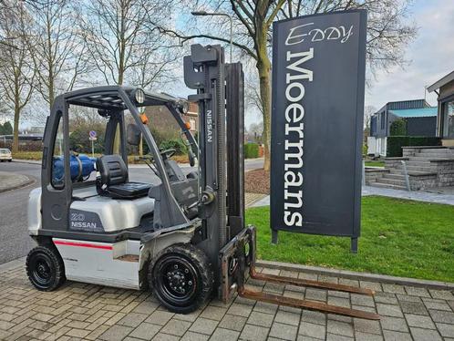 Nissan Heftruck U1D2A18LQ (bj 2013), Zakelijke goederen, Machines en Bouw | Heftrucks en Intern transport, Heftruck, LPG, 1000 tot 2000 kg