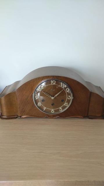 Kienzle Original Mantelklok 1930-1969 beschikbaar voor biedingen
