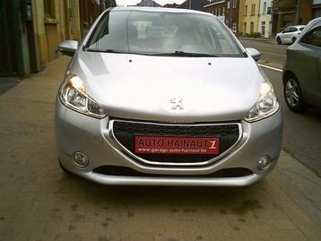 PEUGEOT 208 1400CC DIESEL 2016 TRES PROPRE beschikbaar voor biedingen