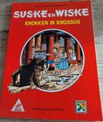 Suske en Wiske - Knokken in Knossos (uitg. Top Camera), Boeken, Eén stripboek, Ophalen of Verzenden, Gelezen