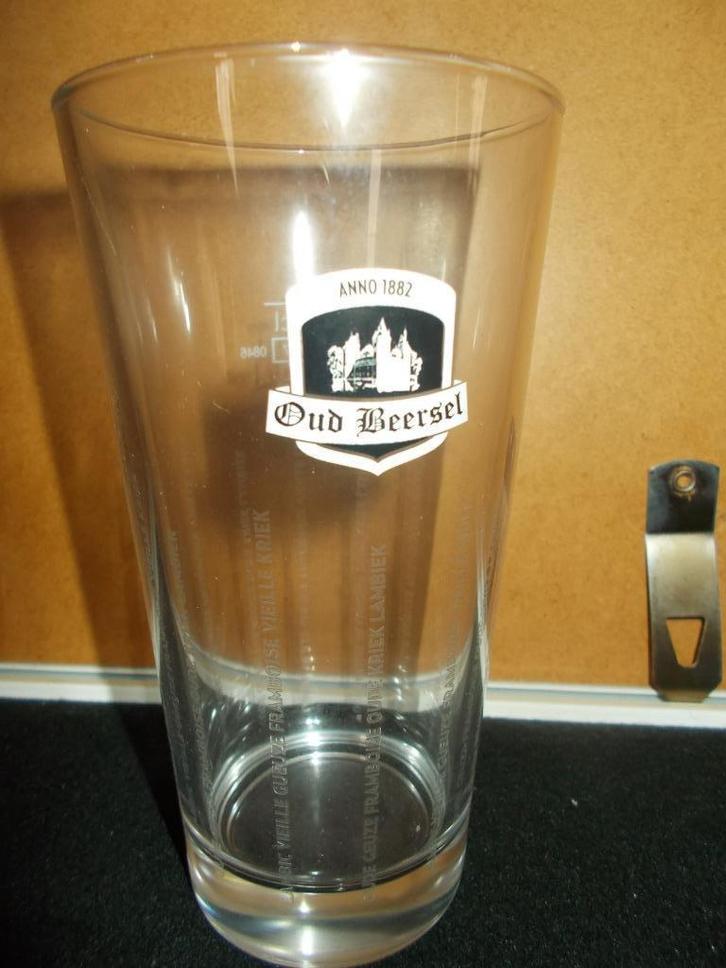 BEERSEL - Geuze Oud beersel - oud glas 25cl-Vandervelden - 2, Verzamelen, Biermerken, Zo goed als nieuw, Glas of Glazen, Overige merken