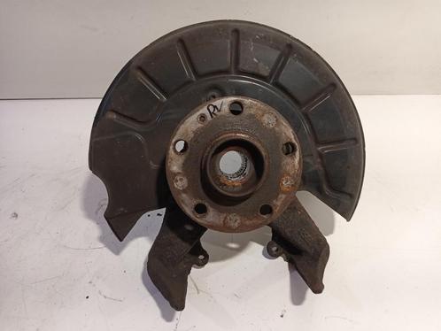 WIELNAAF RECHTS VOOR Volkswagen Golf VI (5K1), Auto-onderdelen, Remmen en Aandrijving, Volkswagen, Gebruikt