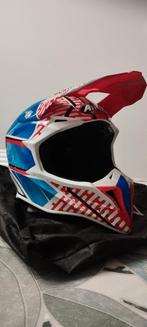 Airoh Wraap Crosshelm Idol Red/Blue maat M, Motoren, Ophalen of Verzenden, M, Offroadhelm
