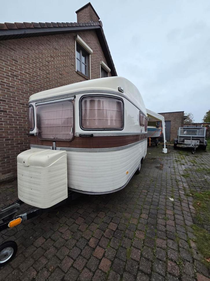 Mooi caravan constructam coral 1 1977, Caravans en Kamperen, Caravans, Particulier, tot en met 4, 750 - 1000 kg, Vast bed, 4 tot 5 meter