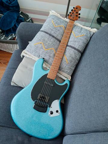 Ernie Ball Music Man Stingray Ryan Fluff Bruce signature beschikbaar voor biedingen