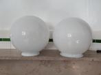 Globes opaline blanc en parfait état, Ophalen, Zo goed als nieuw