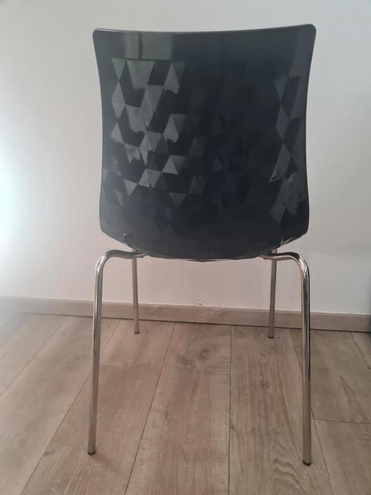 Koopje design calligaris ice stoelen 6 stuks zwart, Huis en Inrichting, Stoelen, Gebruikt, Kunststof, Metaal, Zwart, Ophalen