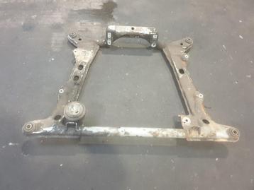 SUBFRAME VOOR Volvo 480 1.7 Turbo (B18FT) (01-1986/07-1996) beschikbaar voor biedingen