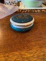 Porselien, Enlèvement