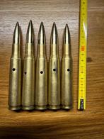 WWII INERTE bande garnie cartouches calibre 50 (12.7 mm), Verzamelen, Militaria | Tweede Wereldoorlog, Verzenden