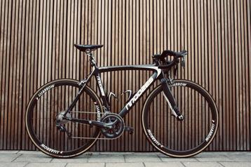 Moozes racefiets TE KOOP/RUIL beschikbaar voor biedingen