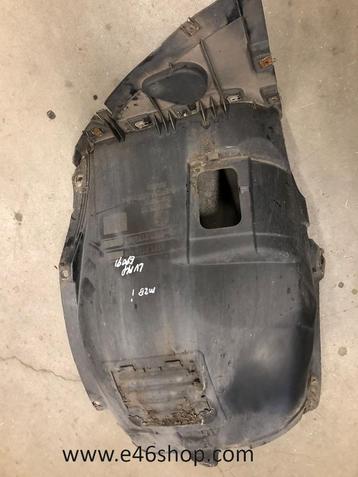 WIELKUIP MODERKUIP BMW E90 E91 LINKS VOOR OE 7172499 beschikbaar voor biedingen