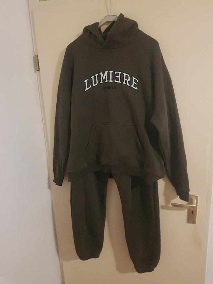 Lumi3re Hoodie + Jogging XL  Nieuw / Neuf  Mocca, Kleding | Heren, Sportkleding, Zo goed als nieuw, Overige typen, Maat 56/58 (XL)