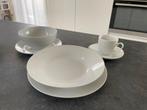 Tijdloos servies Yong - 6 personen (36 stuks), Huis en Inrichting, Keuken | Servies, Ophalen of Verzenden, Zo goed als nieuw, Effen