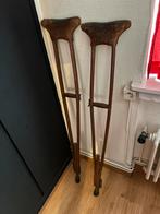 Antieke houten loopkrukken, Ophalen, Gebruikt