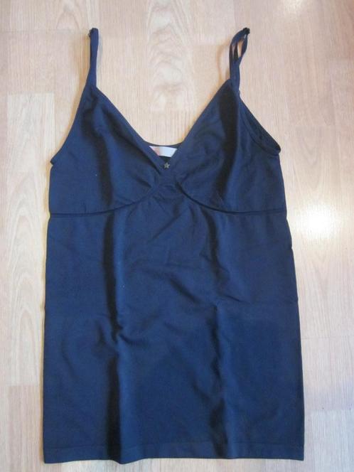 Saint-Tropez zwart topje met een sterretje, Kleding | Dames, Topjes, Zo goed als nieuw, Maat 38/40 (M), Zwart, Zonder mouw, Ophalen of Verzenden