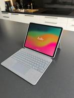 iPad Pro 12.9 inch met Logitech toetsenbord, Computers en Software, Ophalen, Overige modellen, 12 inch, Zo goed als nieuw