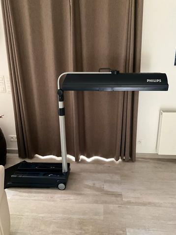 Handige compacte PHILIPS zonnebank!!! beschikbaar voor biedingen
