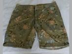 Prachtige korte broek large., Kleding | Dames, Kort, Maat 42/44 (L), Ophalen of Verzenden, Zo goed als nieuw