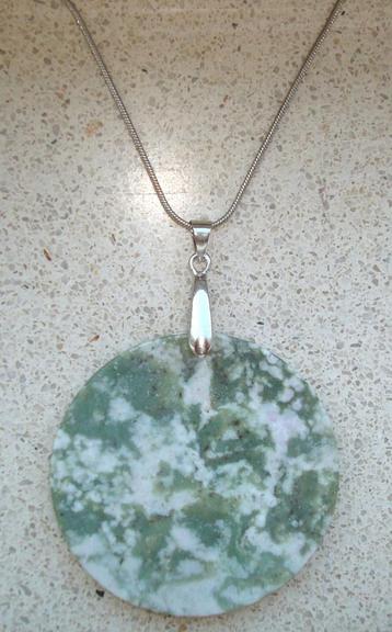 Ketting met grote hanger van Ocean jaspis beschikbaar voor biedingen