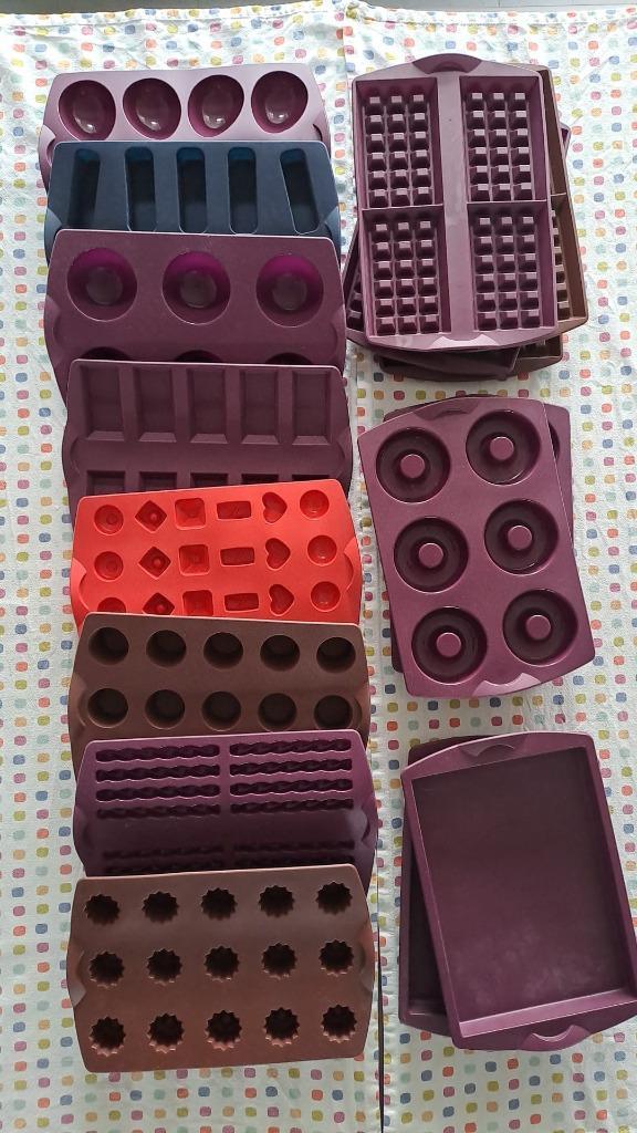 Tupperware Allerlei Silicone vormen Multiflex, Maison & Meubles, Cuisine| Tupperware, Comme neuf, Autres types, Brun, Violet, Rouge