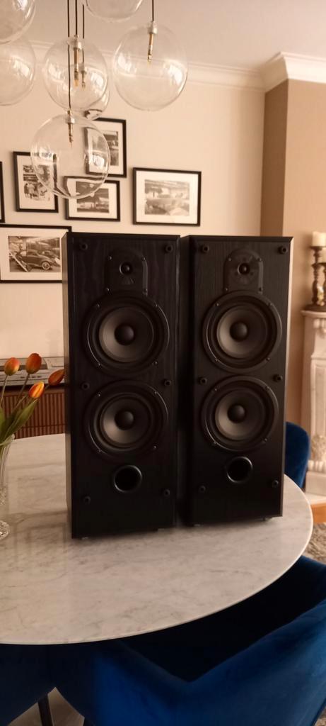 B&w v203 luidsprekers in nieuwstaat., Audio, Tv en Foto, Luidsprekerboxen, Zo goed als nieuw, Ophalen