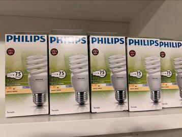 10 spaarlampen Philips E27 15watt (70watt opbrengst) beschikbaar voor biedingen