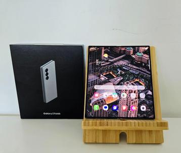 Samsung Galaxy Z Fold 6  beschikbaar voor biedingen