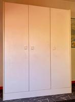 Kleerkast wit 3-deurs, Enlèvement, Utilisé, Avec tablette(s)