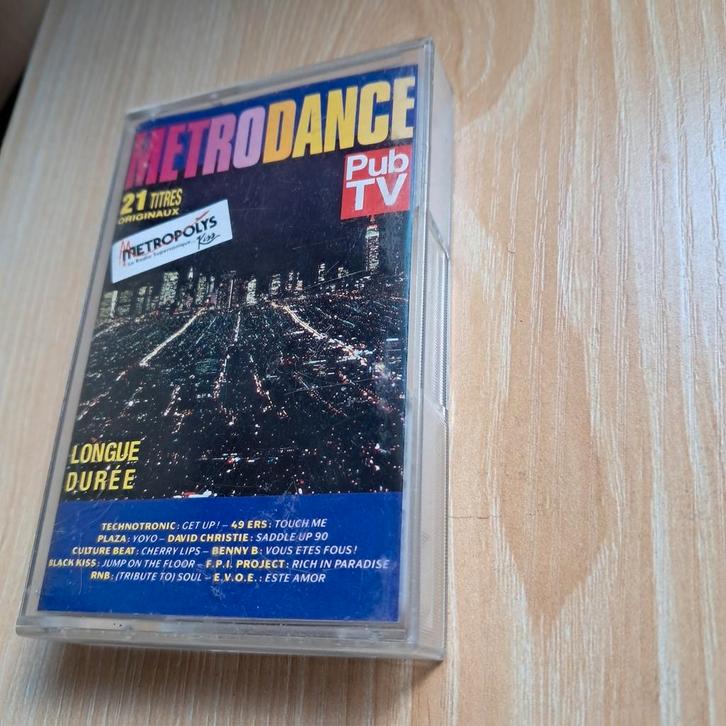 Metrodance 21 titres cassette, Cd's en Dvd's, Cassettebandjes, Gebruikt, Ophalen of Verzenden