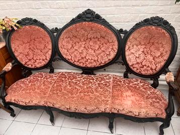 Bank Louis XV beschikbaar voor biedingen