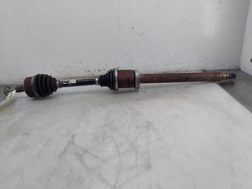 AANDRIJFAS RECHTS VOOR Volvo XC60 II (UZ) (01-2017/12-2022) beschikbaar voor biedingen