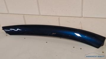 Renault Megane CC Astijl afdekkap A stijl kap 8200119072 Ble beschikbaar voor biedingen