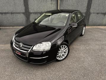 VW Jetta 1.4 TSI * DSG * CUIR * GPS * A EMPORTER *