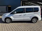 Ford Tourneo Courier Benzine - Panodak/trekhaak, Auto's, Voorwielaandrijving, Stof, Gebruikt, Wit