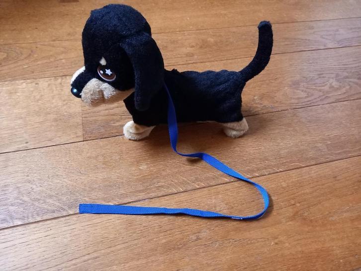 Hondje met beweging/geluid, Kinderen en Baby's, Speelgoed | Knuffels en Pluche, Gebruikt, Hond, Ophalen