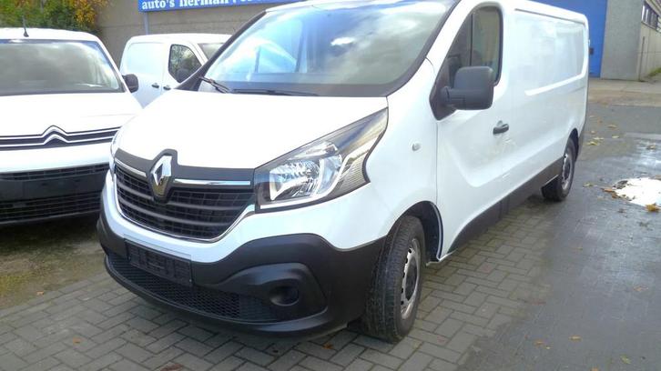 Renault Trafic 2.0d 88kw 15.900 + BTW (bj 2021), Auto's, Bestelwagens en Lichte vracht, Bedrijf, Te koop, ABS, Airbags, Airconditioning