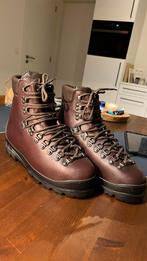 Extreem solide Berglaars - kalfsleer - Gom Mar (43), Ophalen, Zo goed als nieuw, Schoenen