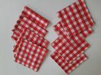 8 stoffen servetten / rood-wit  geruit / 34 x 34, Gebruikt, Ophalen of Verzenden, Rood