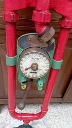 Oude benzine pomp, Ophalen