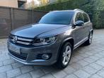 Volkswagen Tiguan 2.0 TDI R Line van binnen en van buiten!!, Euro 5, Zwart, 4 cilinders, Leder