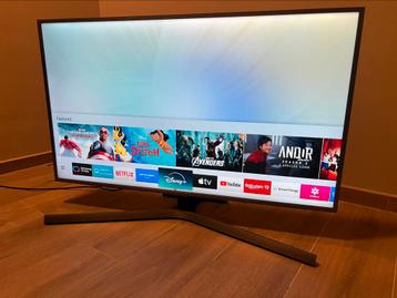 Samsung 43 inch Smart TV 4K Ultra HD HDR10+ beschikbaar voor biedingen