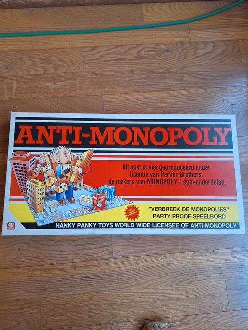 vintage Anti Monopoly spel van +- 1984, Hobby & Loisirs créatifs, Jeux de société | Jeux de plateau, Comme neuf, Cinq joueurs ou plus