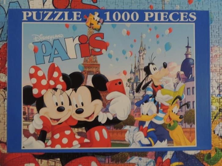 Puzzle 1000 pièces - Disneyland Paris 2019 - Paris bleu, Hobby en Vrije tijd, Denksport en Puzzels, Legpuzzel, Ophalen