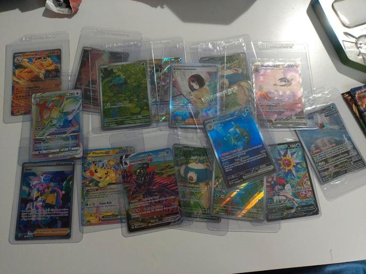 Pokémon kaarten te koop, veel 151, Hobby en Vrije tijd, Verzamelkaartspellen | Pokémon, Zo goed als nieuw, Ophalen