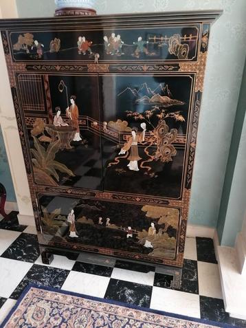 Handgeschilderde Chinese kast, Antiek en Kunst, Antiek | Meubels | Kasten, Ophalen