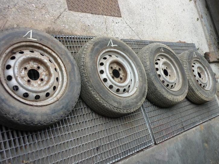 diverse velgen Alfa Bertone Junior Giulia 105 4 x 108, Auto-onderdelen, Banden en Velgen, Velg(en), Zomerbanden, 14 inch, 185 mm