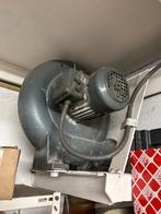 VENTILATEUR D'EXTRACTION DES GAZ DE COMBUSTION, Electroménager, Ventilateurs, Enlèvement, Utilisé